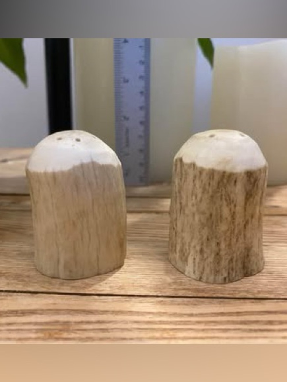 Vintage Hand Carved Deer Antler Horn Salt & Pepper Shakers Rustic Cabin Decor